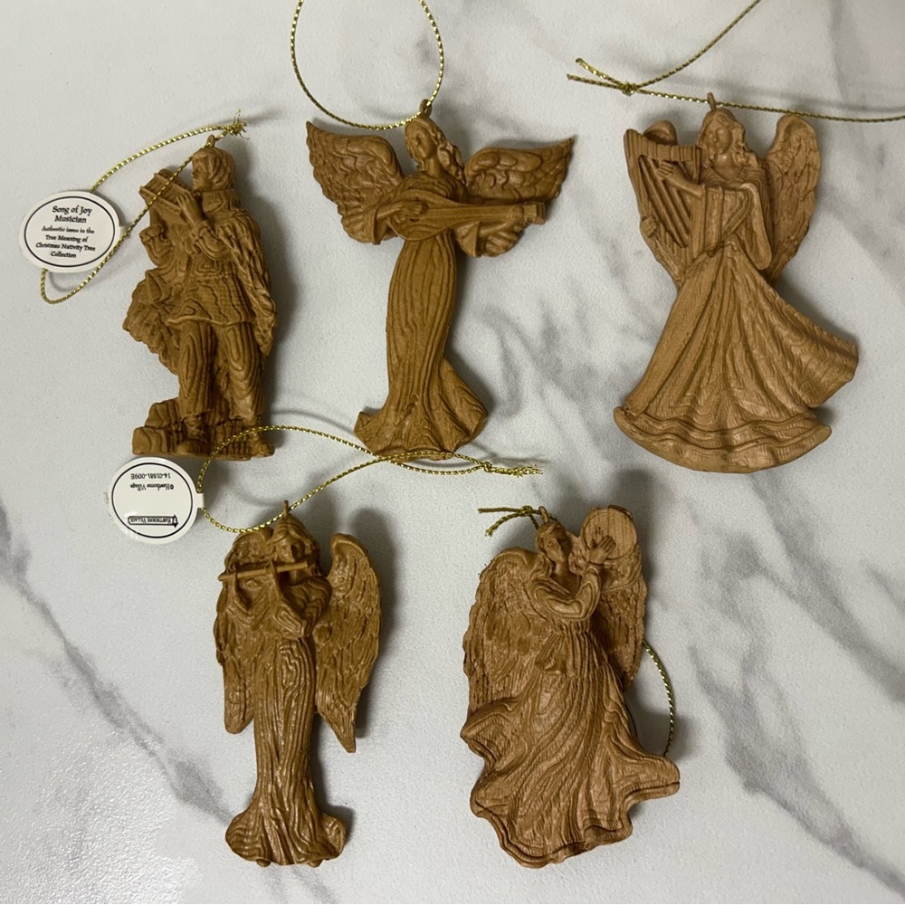 Hawthorne Village Musicians Ornaments True Meaning of Christmas Collection.